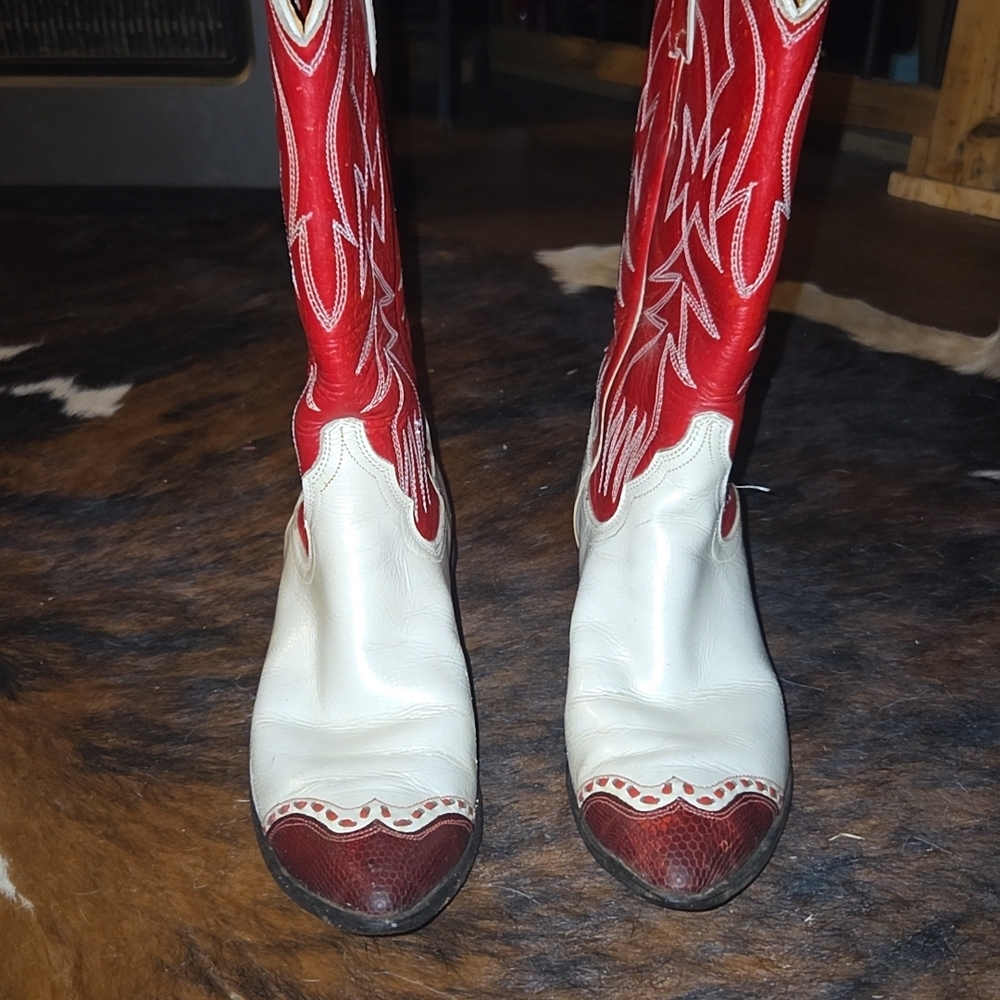 Justin Boots Vibrant Red and White Heeled Boots